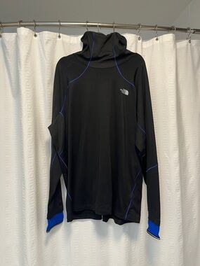 The North Face men’s turtleneck